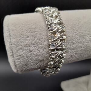Vintage Clear Rhinestone Bracelet Silver Tone Link Design 1950s 7.25 Inch